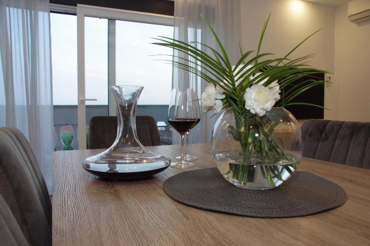 Apartment Mandi's *
