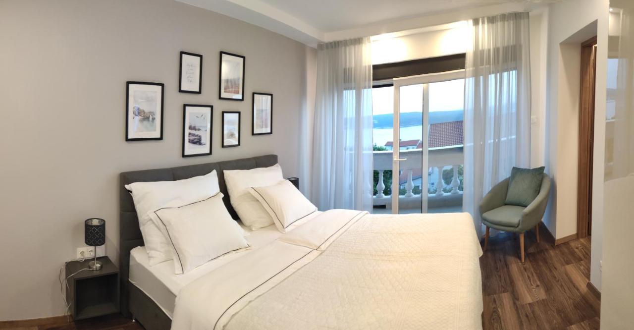 Apartment Mandi's *